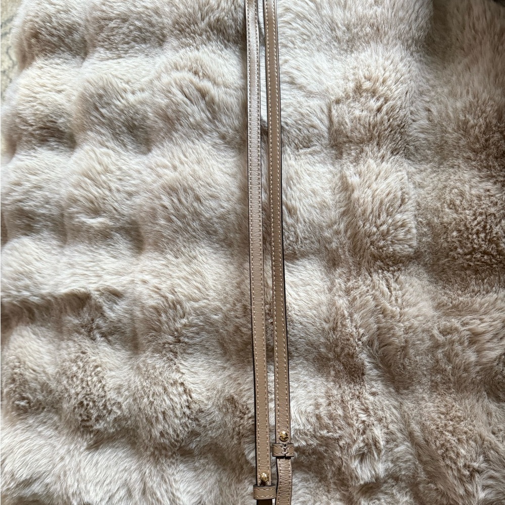 100% AUTHENTIC Fendi purse - Picture 17 of 17